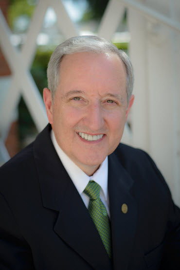 Dr. Dennis Phelps